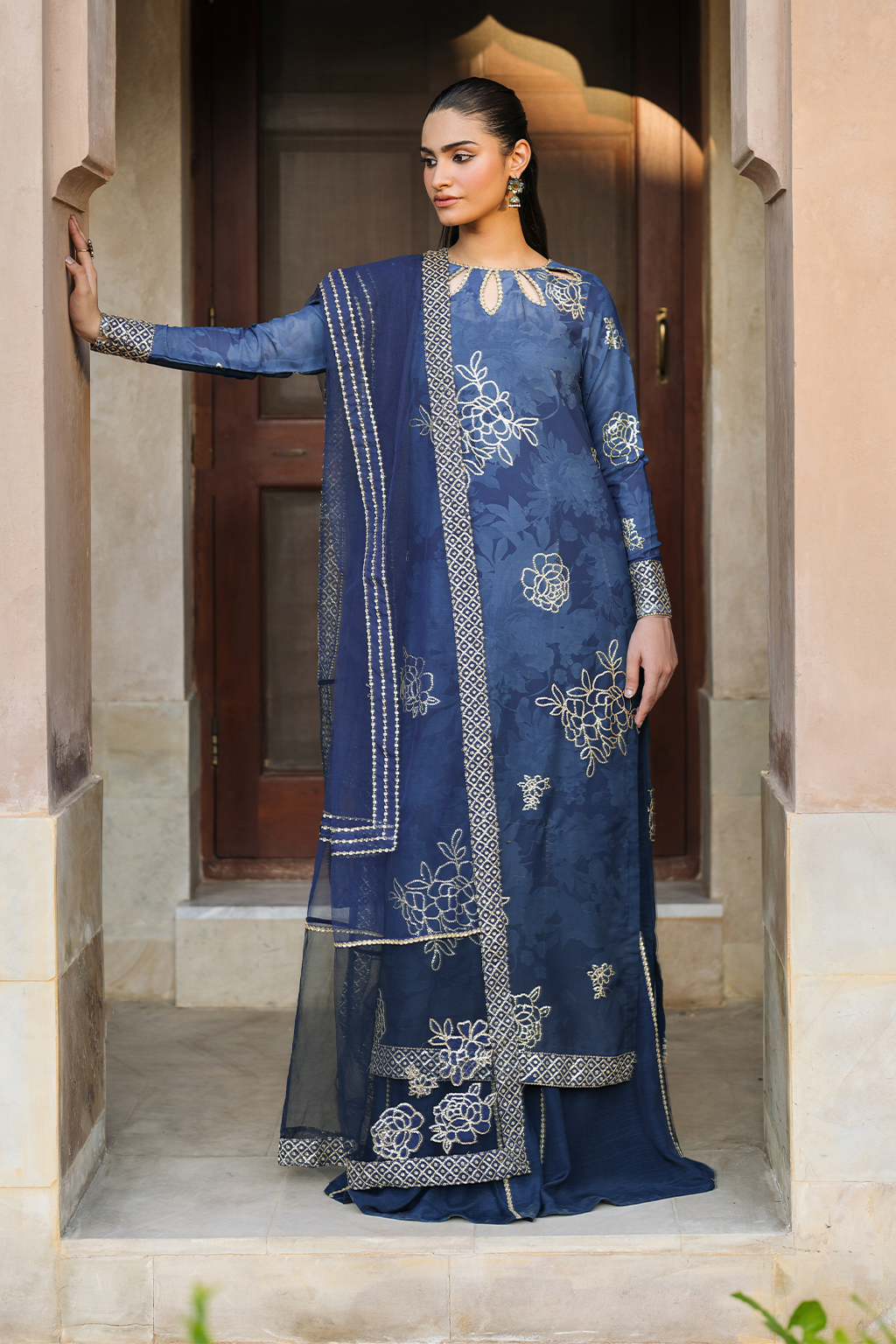 Iznik | Bandhani Formals | UE-331 - Official Iznik stockist in UK - Sakeena London