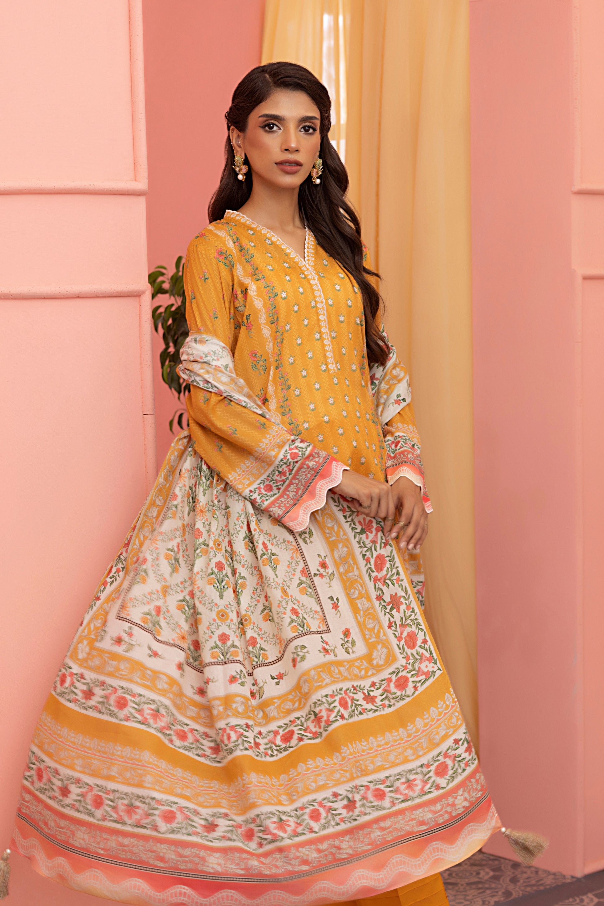 LSM | Winter Marina 24 | 0141 - Official LSM stockist in UK - Sakeena London