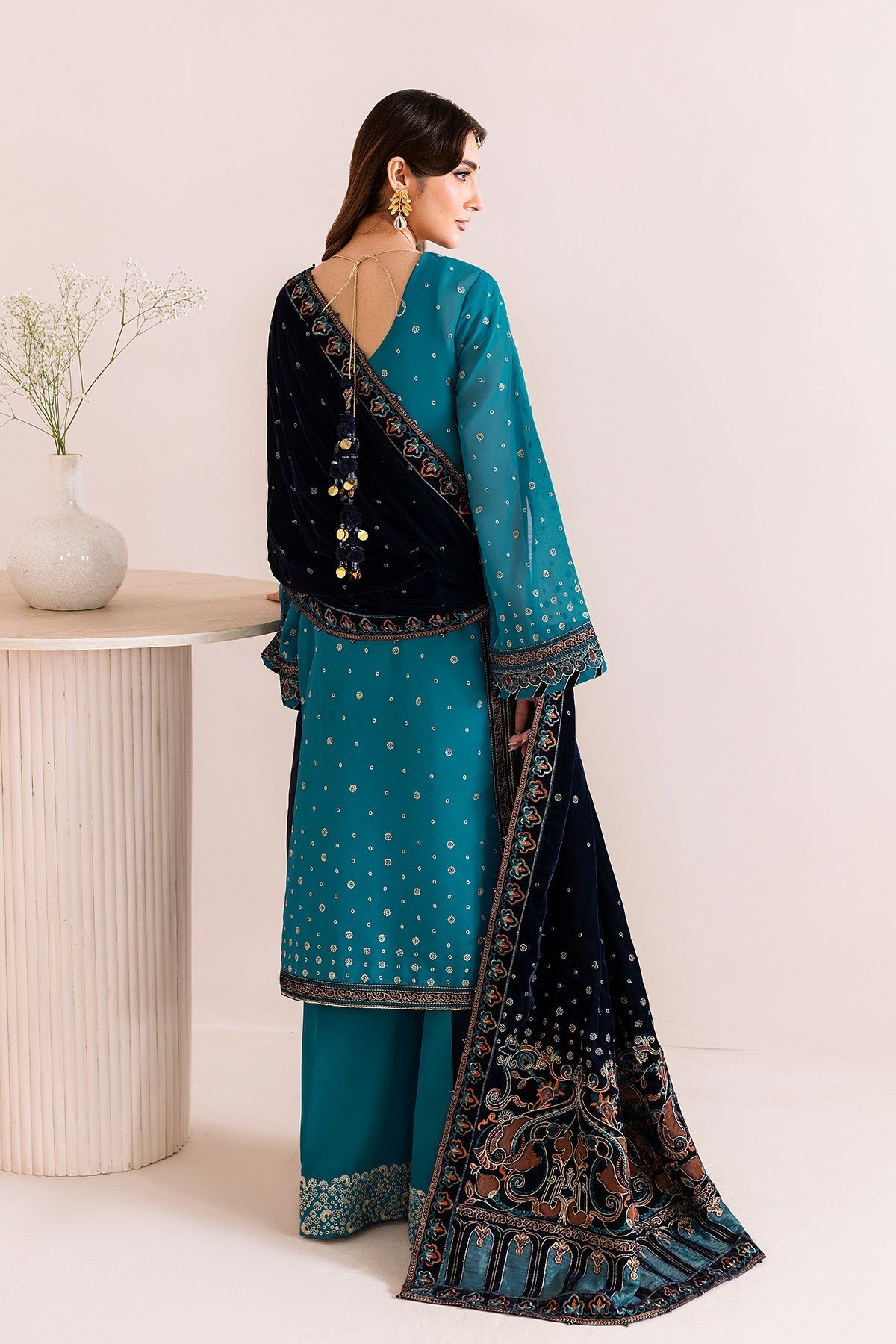 Alizeh | Makhmal Luxury Velvet Edit | Nelofer - Official Alizeh stockist in UK - Sakeena London