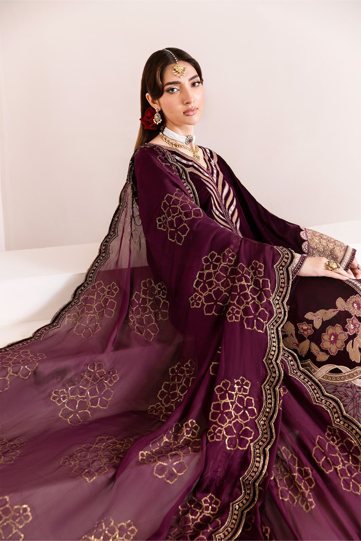 Alizeh | Makhmal Luxury Velvet Edit | Mehree - Official Alizeh stockist in UK - Sakeena London