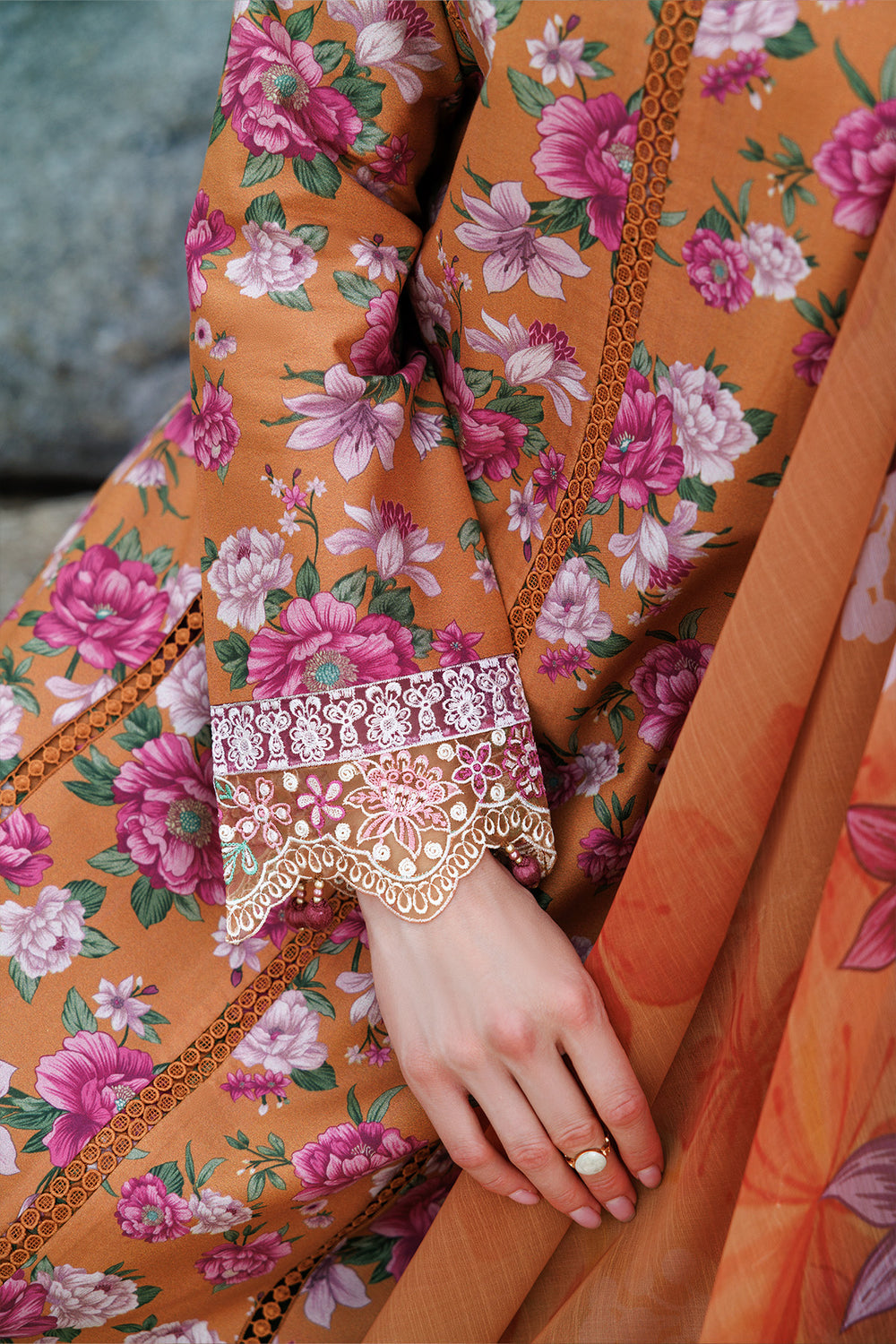 Farasha | Printed Essentials | Coral Haze - Official Farasha stockist in UK - Sakeena London