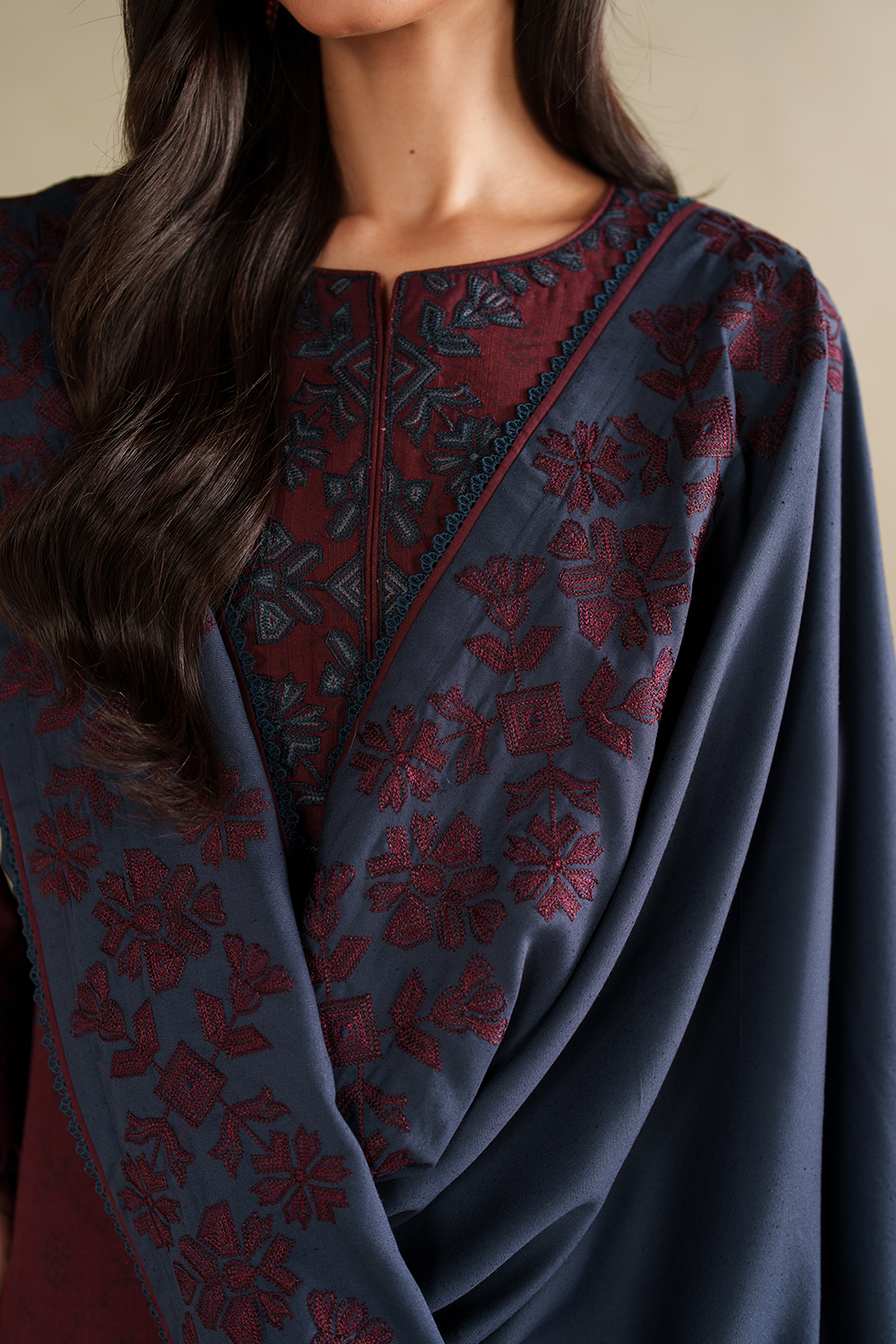 Iznik | Winter Chapter 25 | UE-592 Printed Khaddar - Official Iznik stockist in UK - Sakeena London