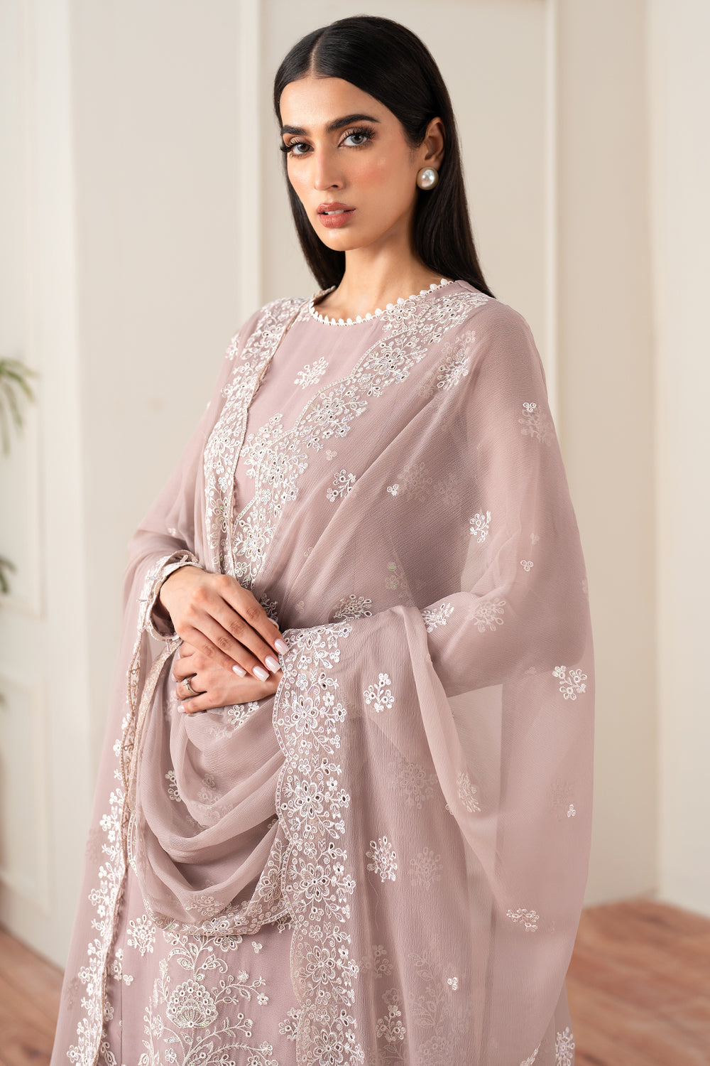 Farasha | Essence Formals 25 | Powder Bloom - Official Farasha stockist in UK - Sakeena London
