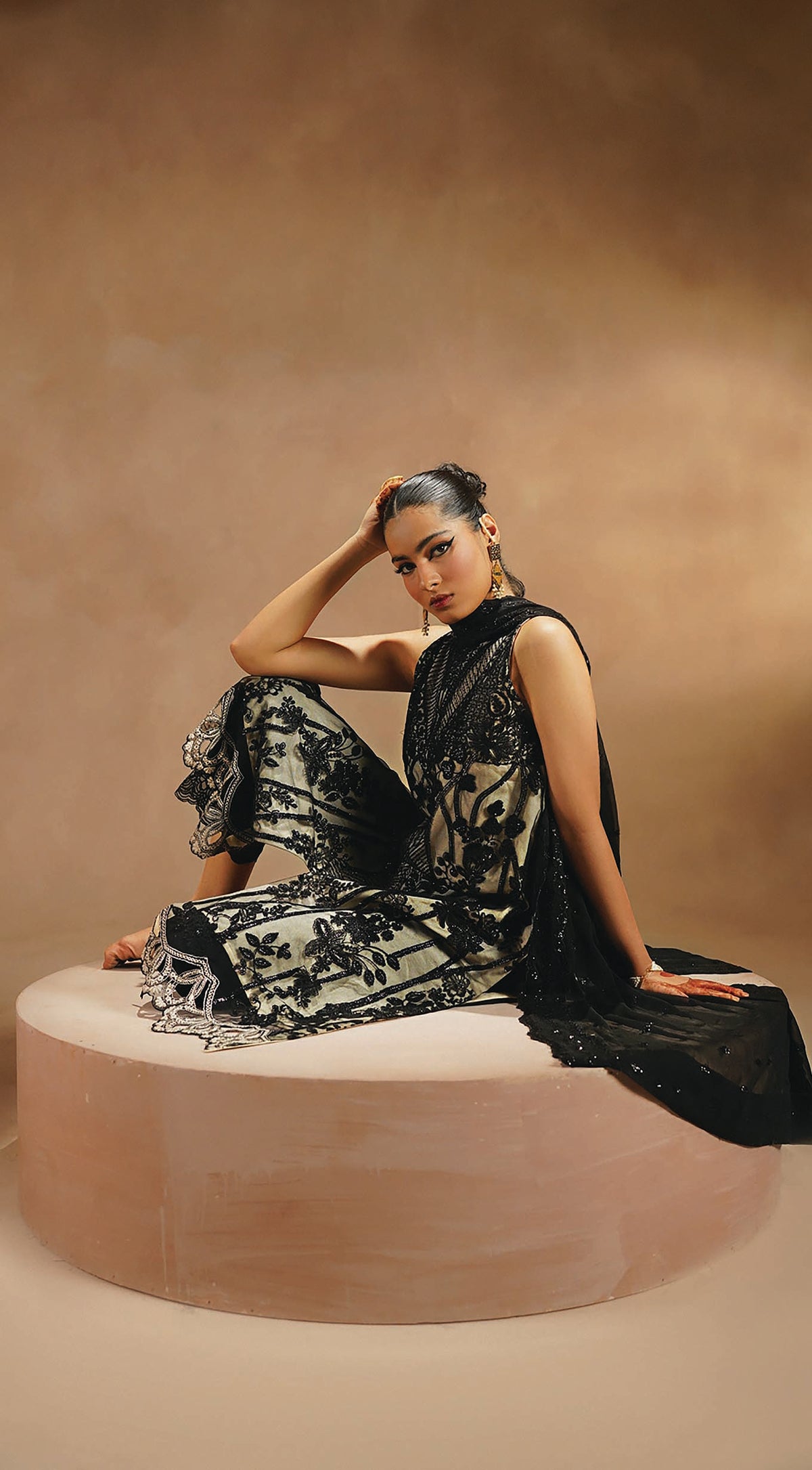 Myeesha | Nayab Formals | Siyaah - Official Myeesha stockist in UK - Sakeena London