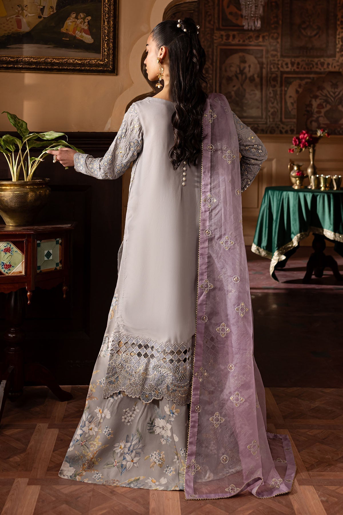 Nureh | Nur Mahal | NE-142 - Official Nureh stockist in UK - Sakeena London