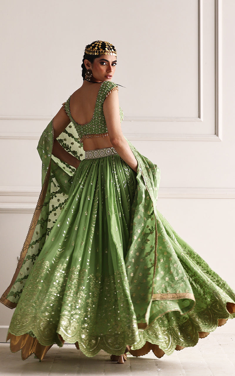Threads and Motifs | Char Bagh Formals | 9962 - Official Threads and Motifs stockist in UK - Sakeena London