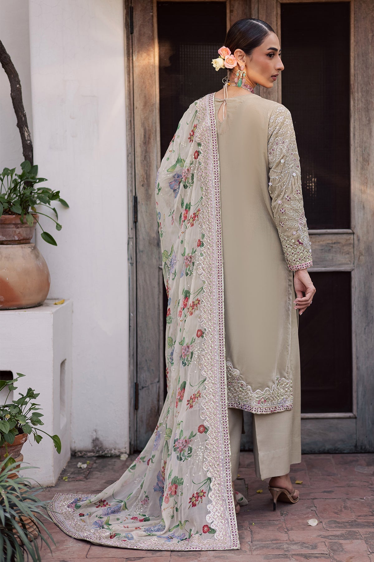 Nureh | Maya Velvet | NW-119 - Official Nureh stockist in UK - Sakeena London