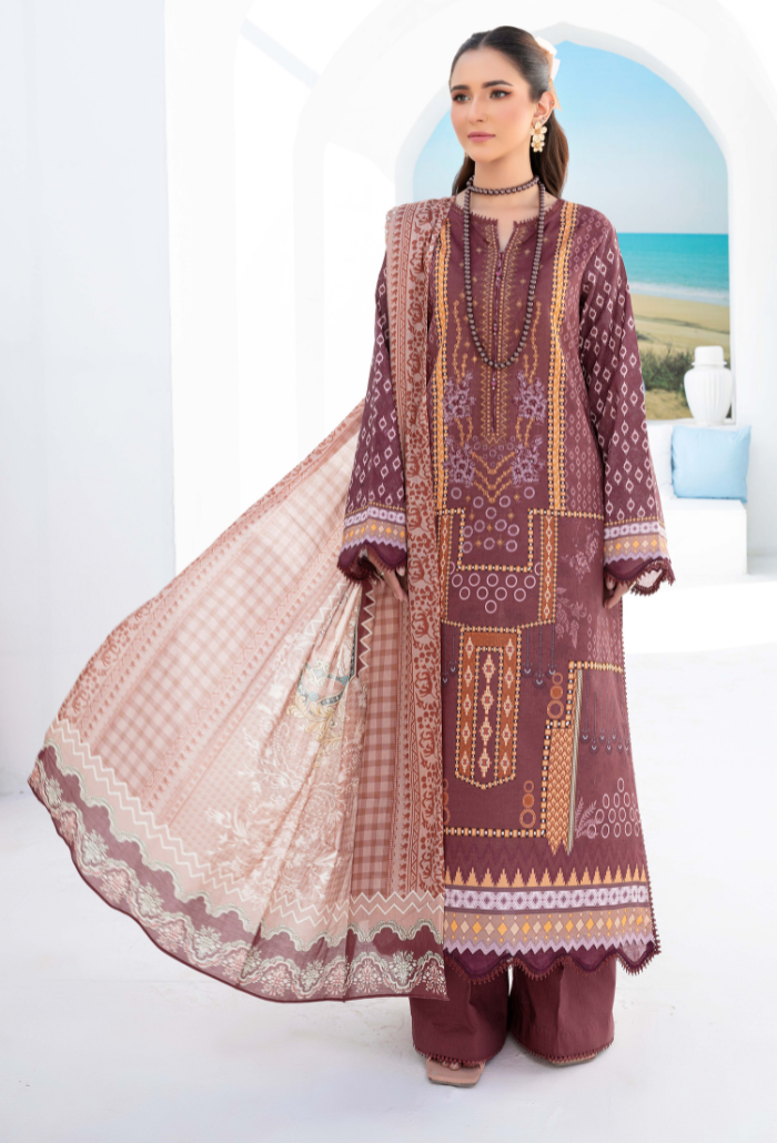 Humdum | Saira Bano Lawn 24 | D07 - Official HumDum stockist in UK - Sakeena London