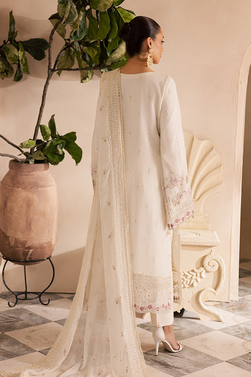 Emaan Adeel | Miraan luxury chiffon | ELANORA - Official Emaan Adeel stockist in UK - Sakeena London
