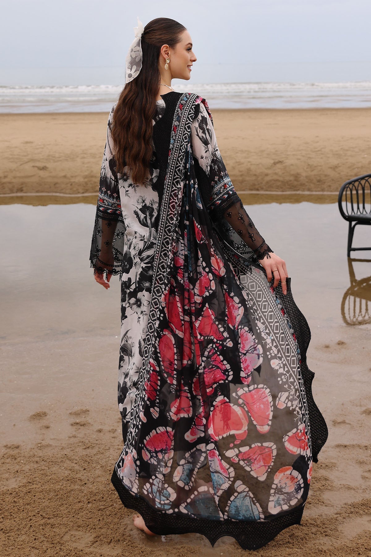 Nureh | Gardenia Embroidered Lawn 25 | NSG-175 - Official Nureh stockist in UK - Sakeena London