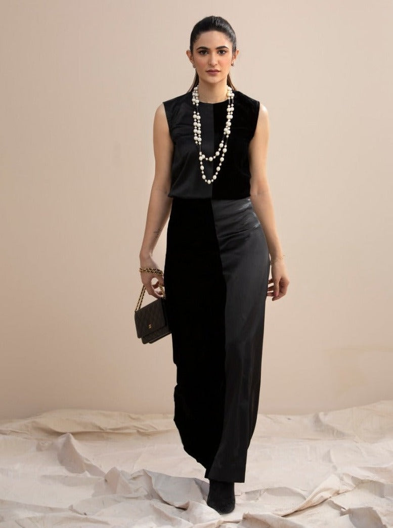 Hana | Mavi Velvets | VLT001 - Official Hana stockist in UK - Sakeena London