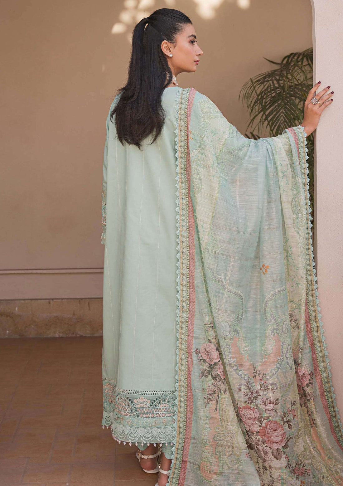 Lawn Collection - Neeshay - Symphony - Luxury - Melody