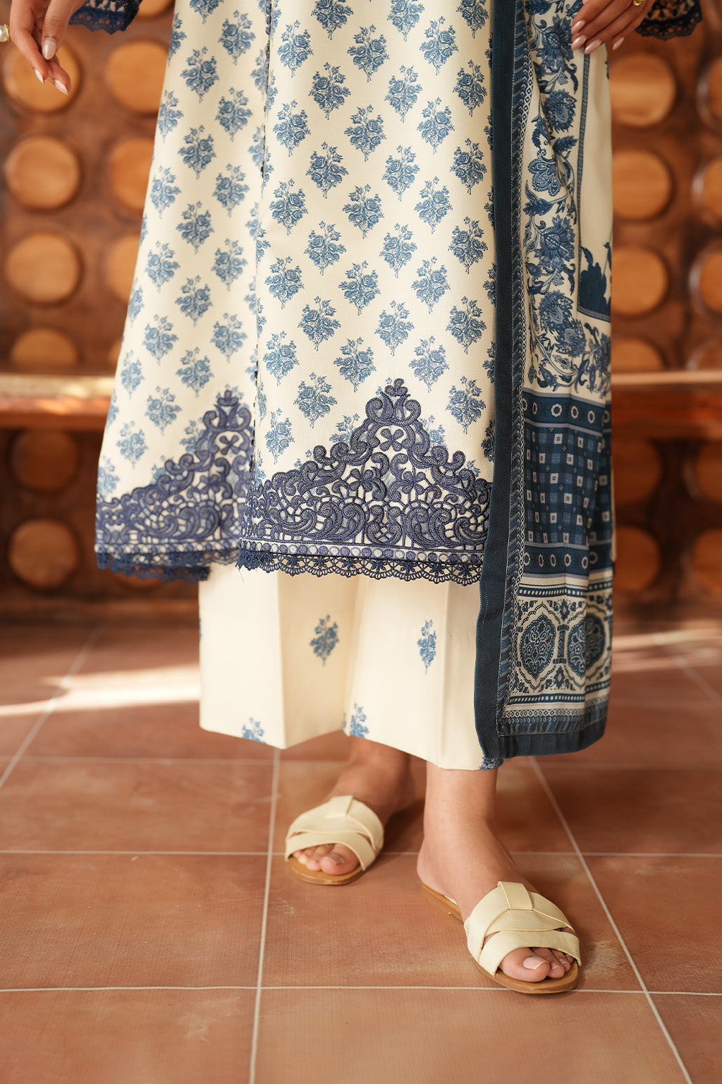 Iznik | Winter 25 | IPF-07 - Official Iznik stockist in UK - Sakeena London