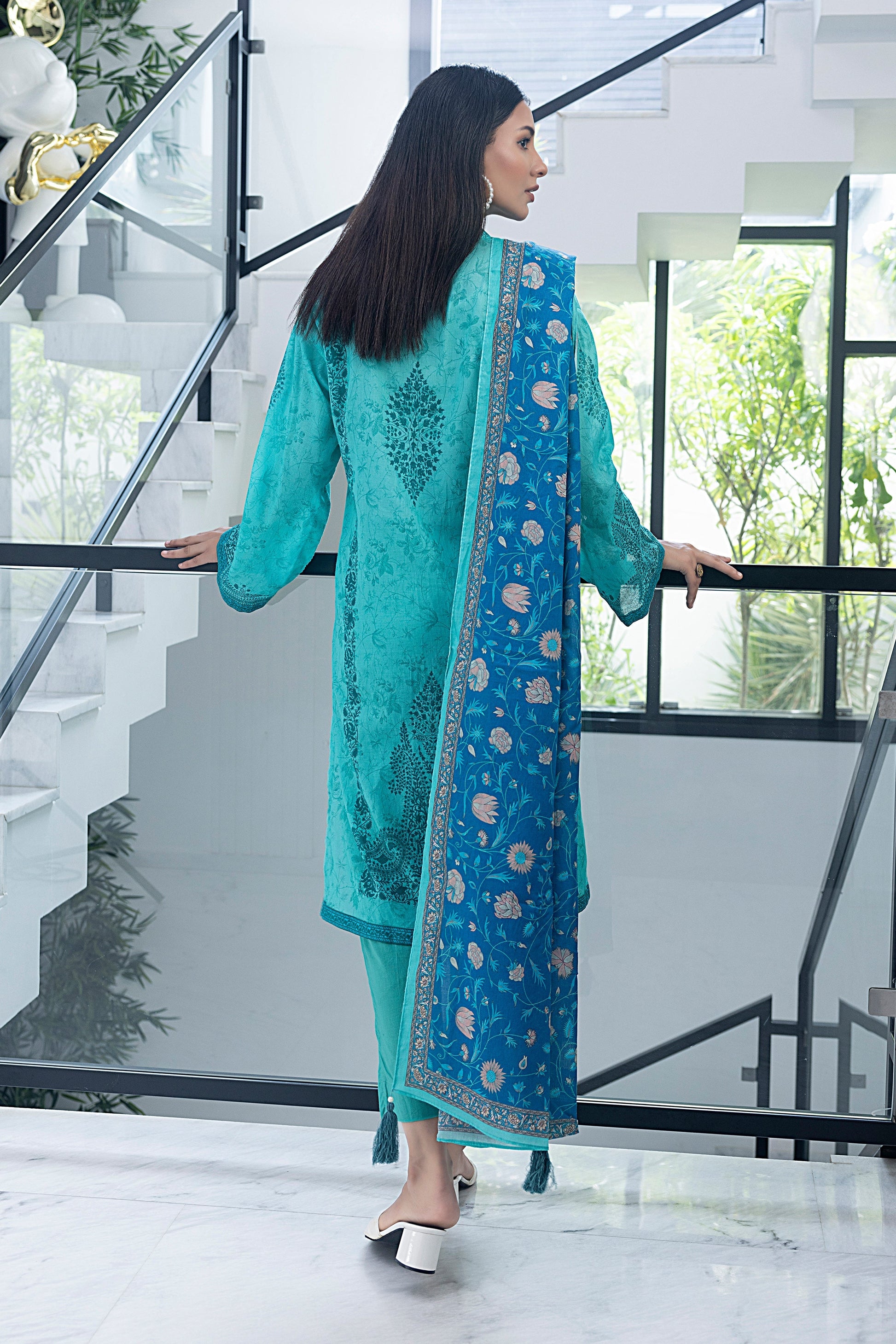 LSM | Winter Marina 24 | 0152 B - Official LSM stockist in UK - Sakeena London