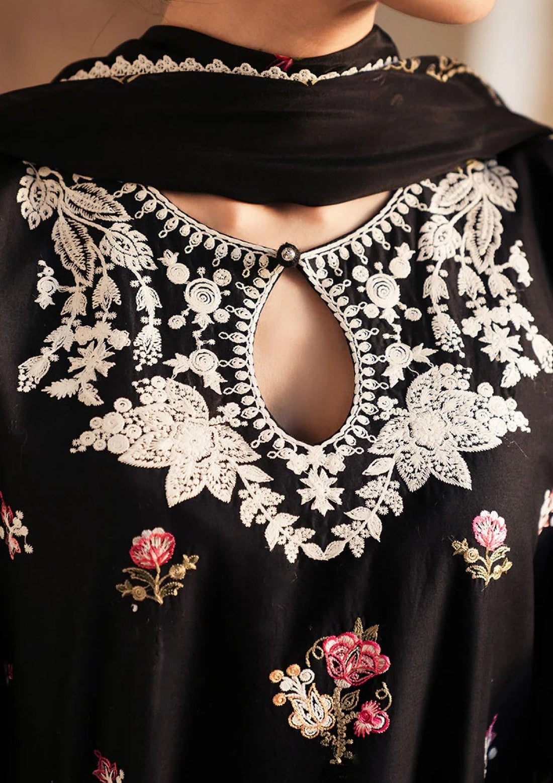 Lawn - Cross Stitch - Eid Unstitched 25 - VINTAGE ROSE