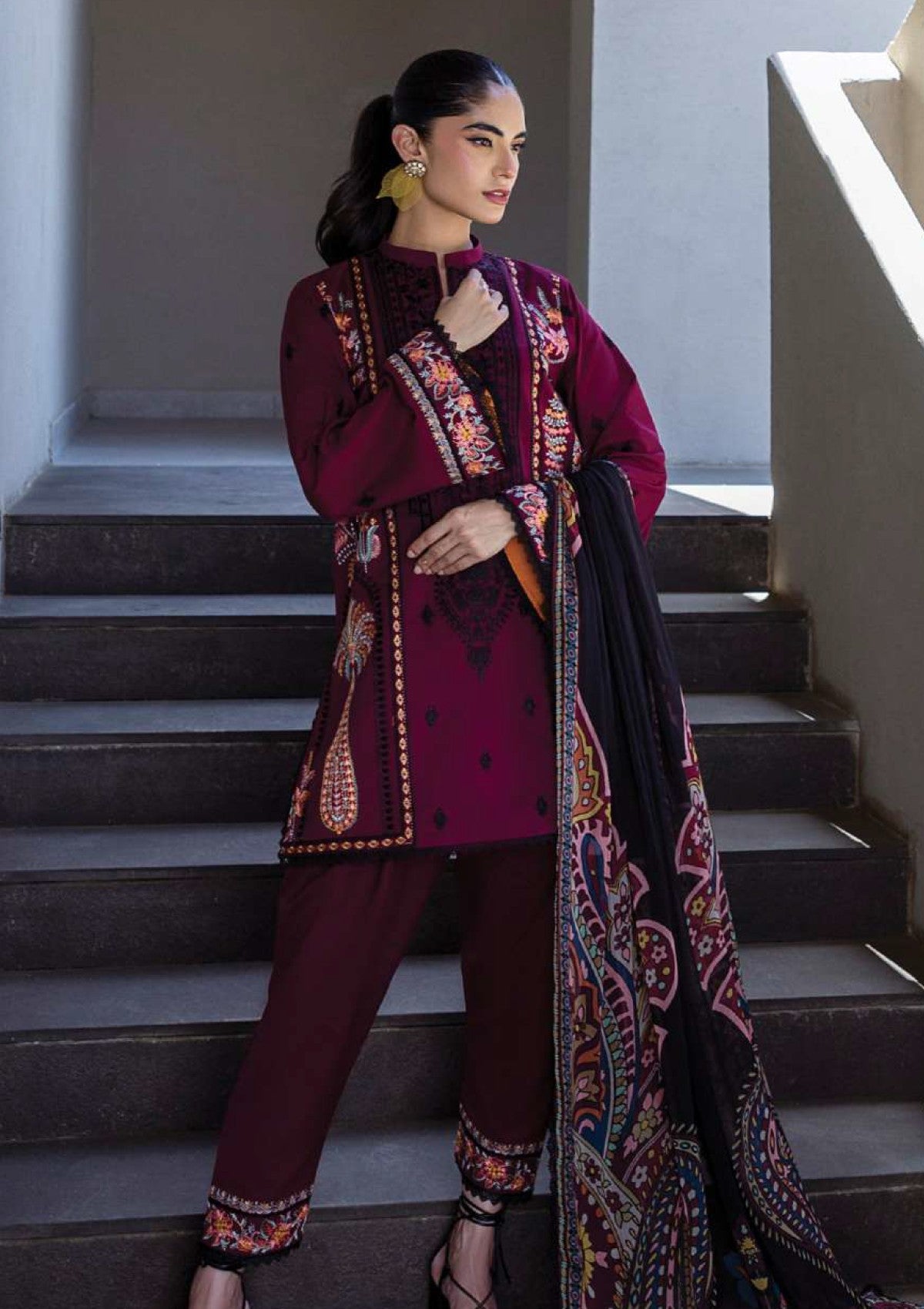 Lawn - Zainab Chottani - Tahra 25 - Mahay