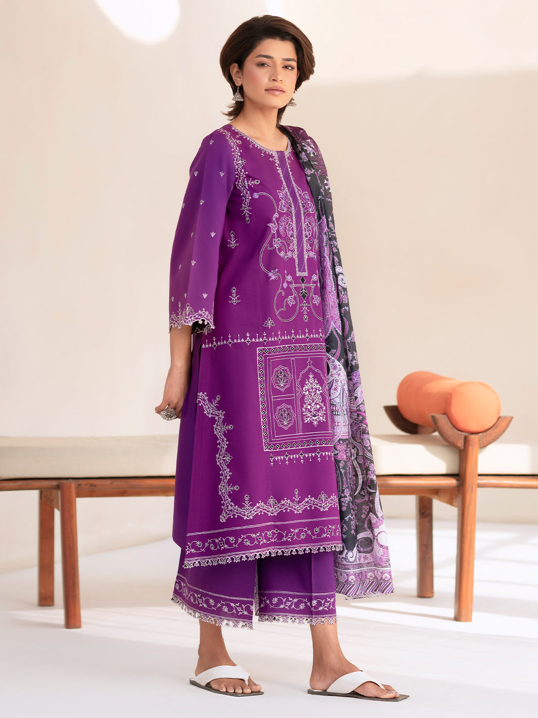 Bin Ilyas | Aaina Summer Edit 25 | 85 - A - Official Bin Ilyas stockist in UK - Sakeena London