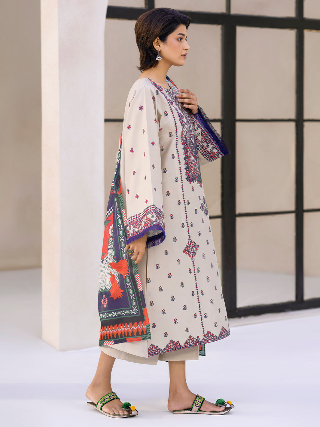 Bin Ilyas | Aaina Summer Edit 25 | 86 - A - Official Bin Ilyas stockist in UK - Sakeena London