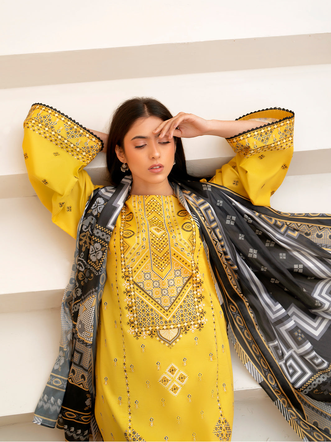 Bin Ilyas | Aaina Summer Edit 25 | 86 - B - Official Bin Ilyas stockist in UK - Sakeena London