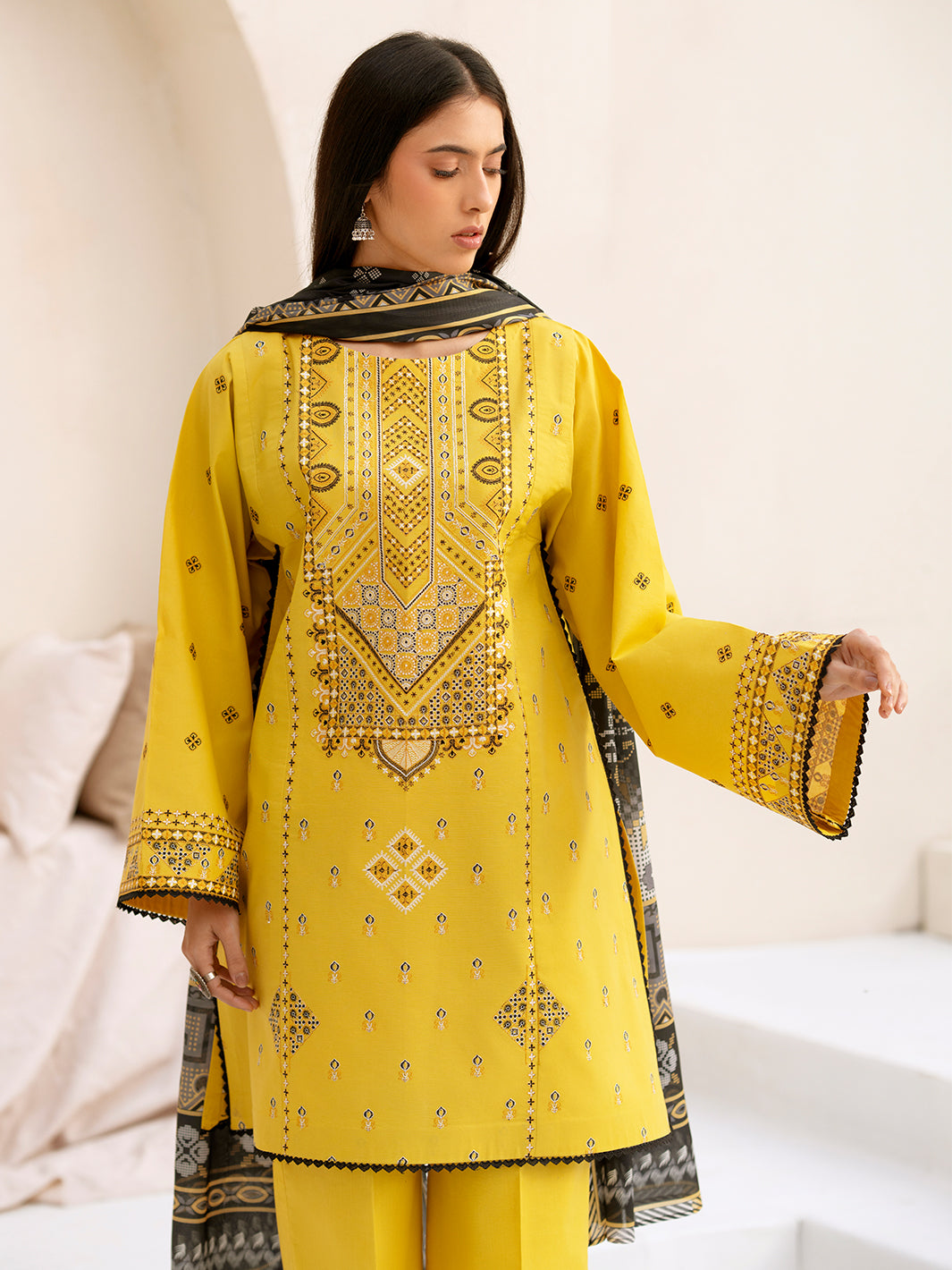 Bin Ilyas | Aaina Summer Edit 25 | 86 - B - Official Bin Ilyas stockist in UK - Sakeena London