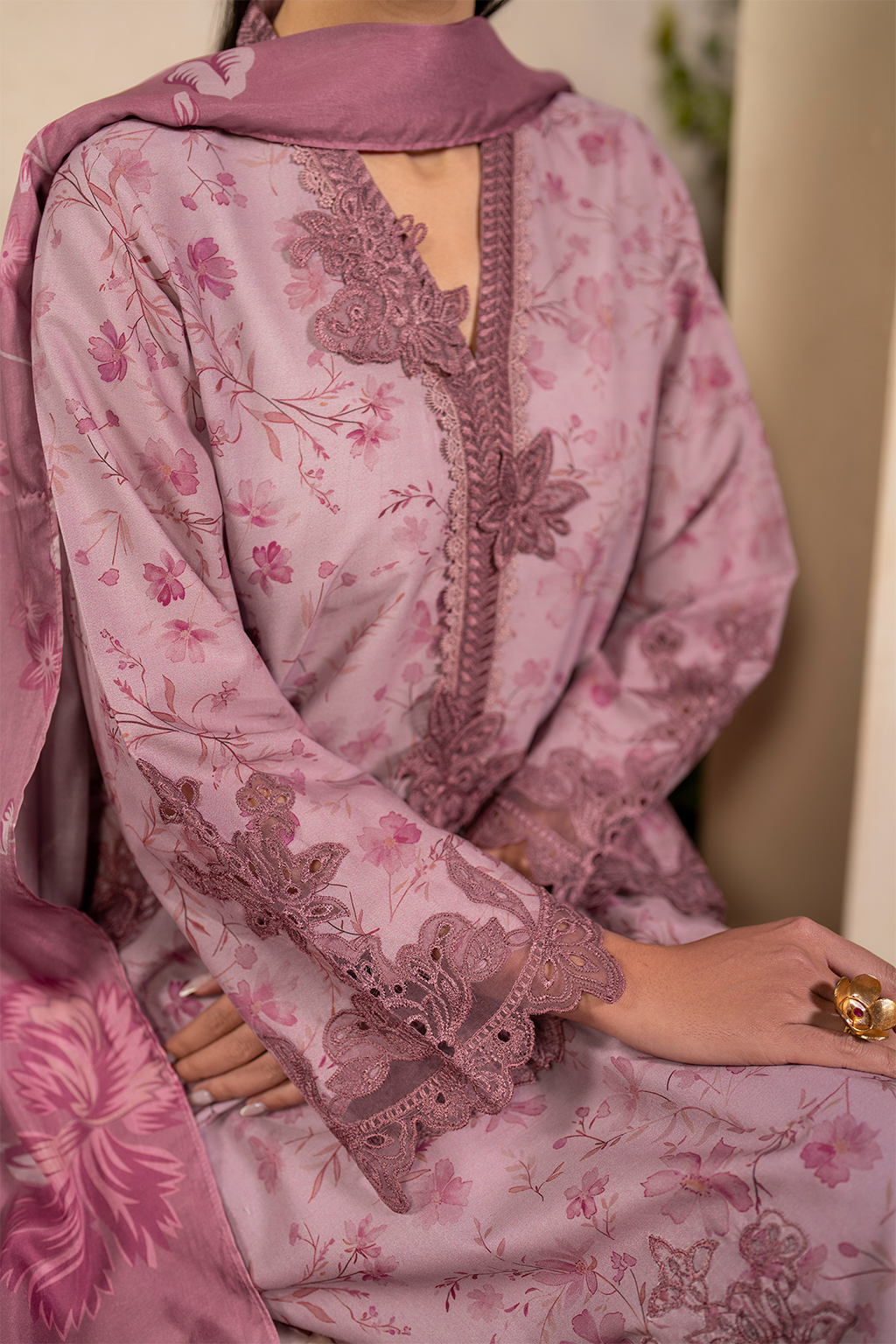 Iznik | Festive Lawn 25 | EFL-04 - Official Iznik stockist in UK - Sakeena London