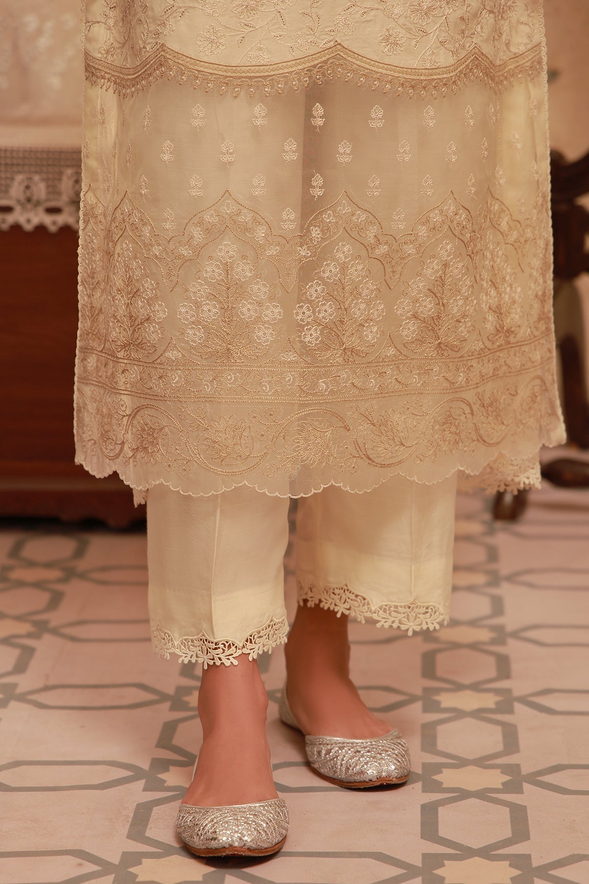 Sahar | Festive Edit 26 | Sunlit Serai