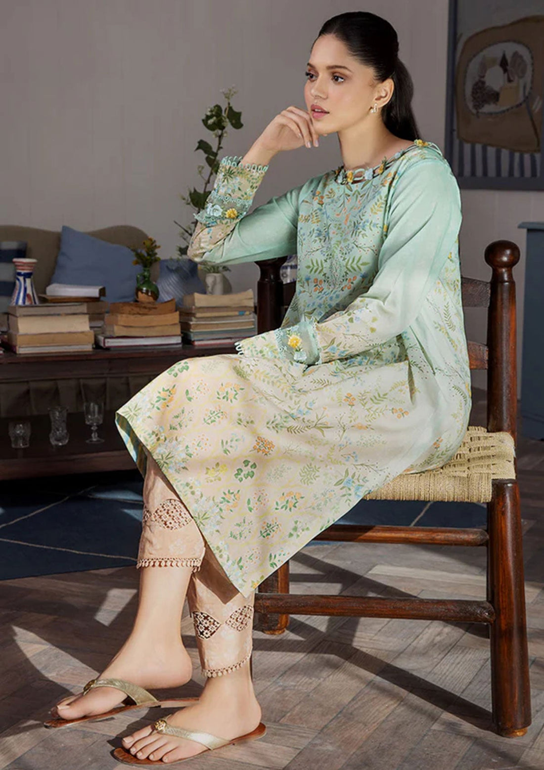Lawn Collection - Sobia Nazir - Basics - SB24#02 - B
