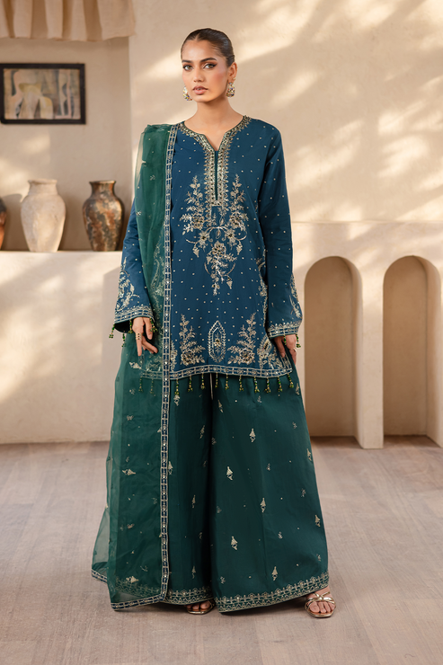 Emaan Adeel | Noore Festive Formals | LAVEEN - Official Emaan Adeel stockist in UK - Sakeena London