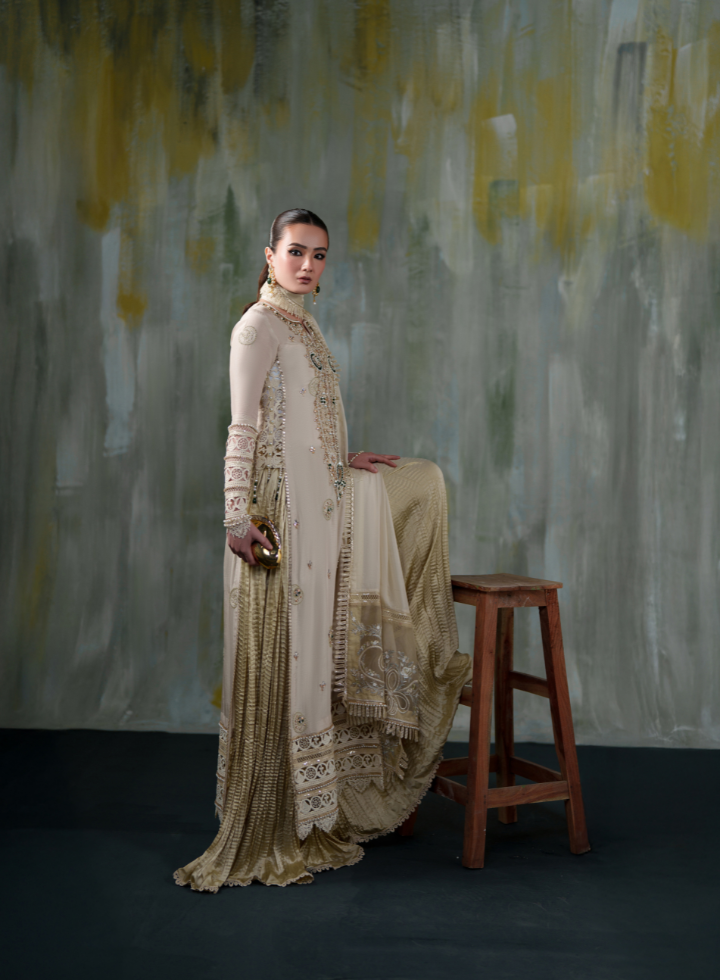 Vasal | Elys Festive Edit 26 | Ivory Gem
