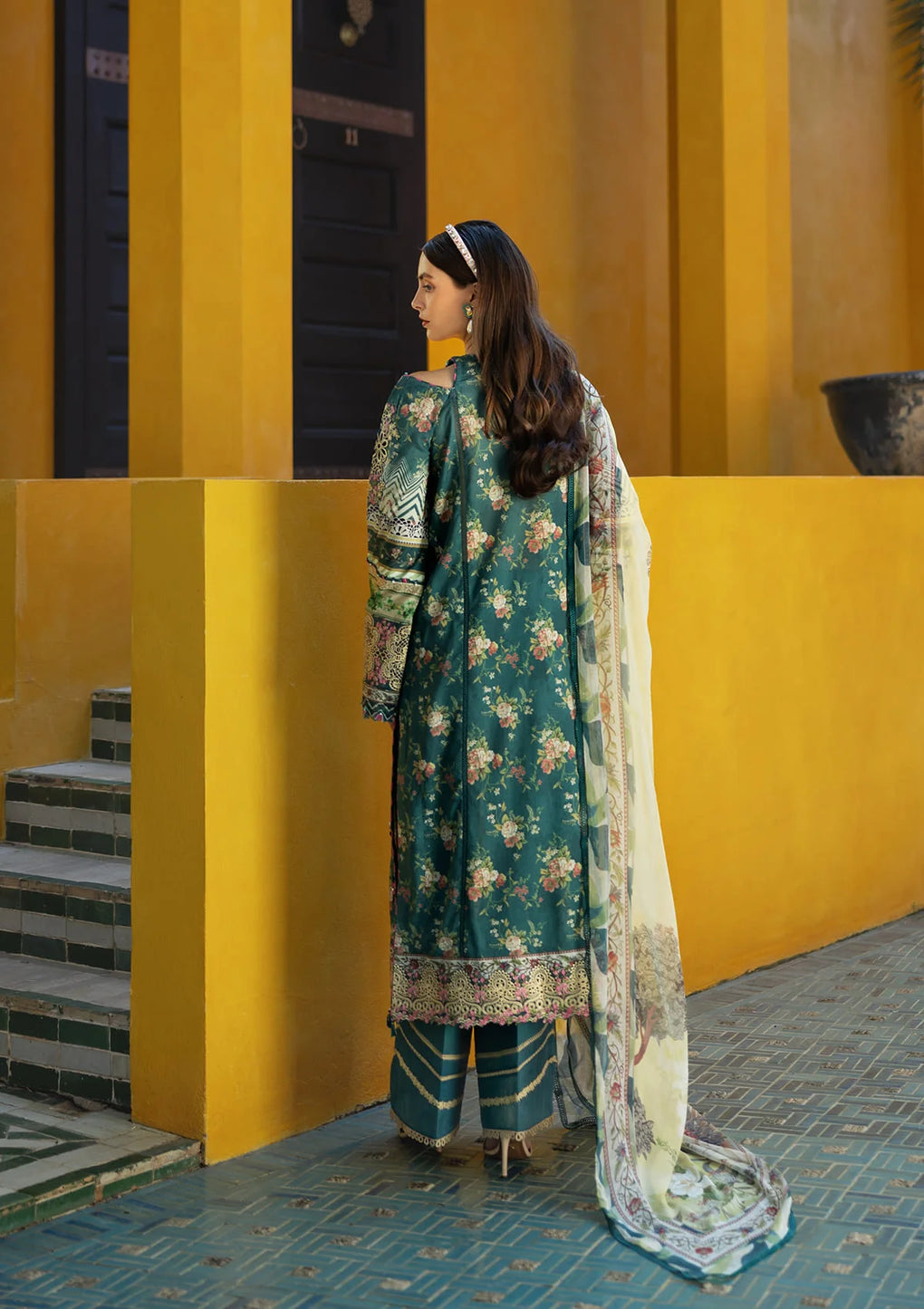 Elaf Premium | Signature 25 | ETS-07A STAY CURIOUS - Official Elaf Premium stockist in UK - Sakeena London
