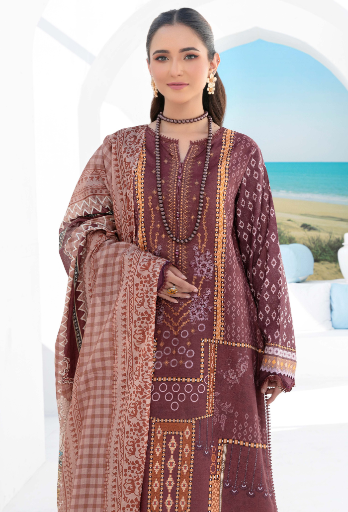 Humdum | Saira Bano Lawn 24 | D07 - Official HumDum stockist in UK - Sakeena London