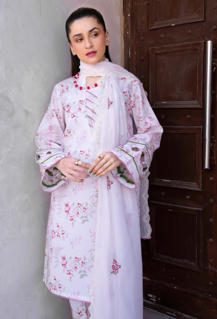 Humdum | Gardenia Lawn 24 | PLG 3 - D08 - Official HumDum stockist in UK - Sakeena London
