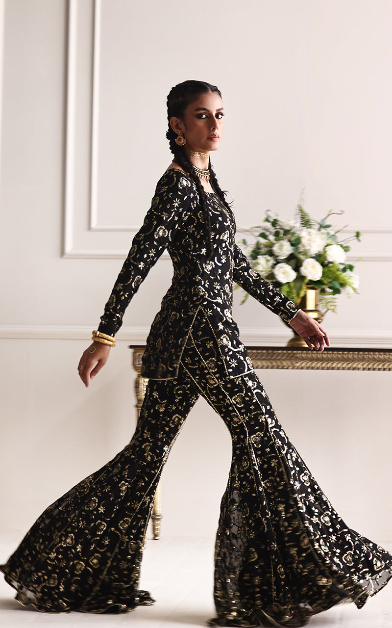 Threads and Motifs | Char Bagh Formals | 9965 - Official Threads and Motifs stockist in UK - Sakeena London