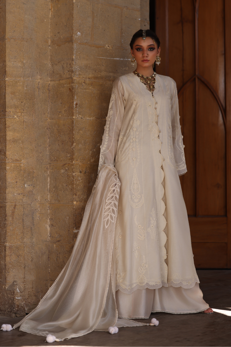Wardha Saleem | Aari Collection 26 | Chaandni by Wardha Saleem – Pakistani designer wear