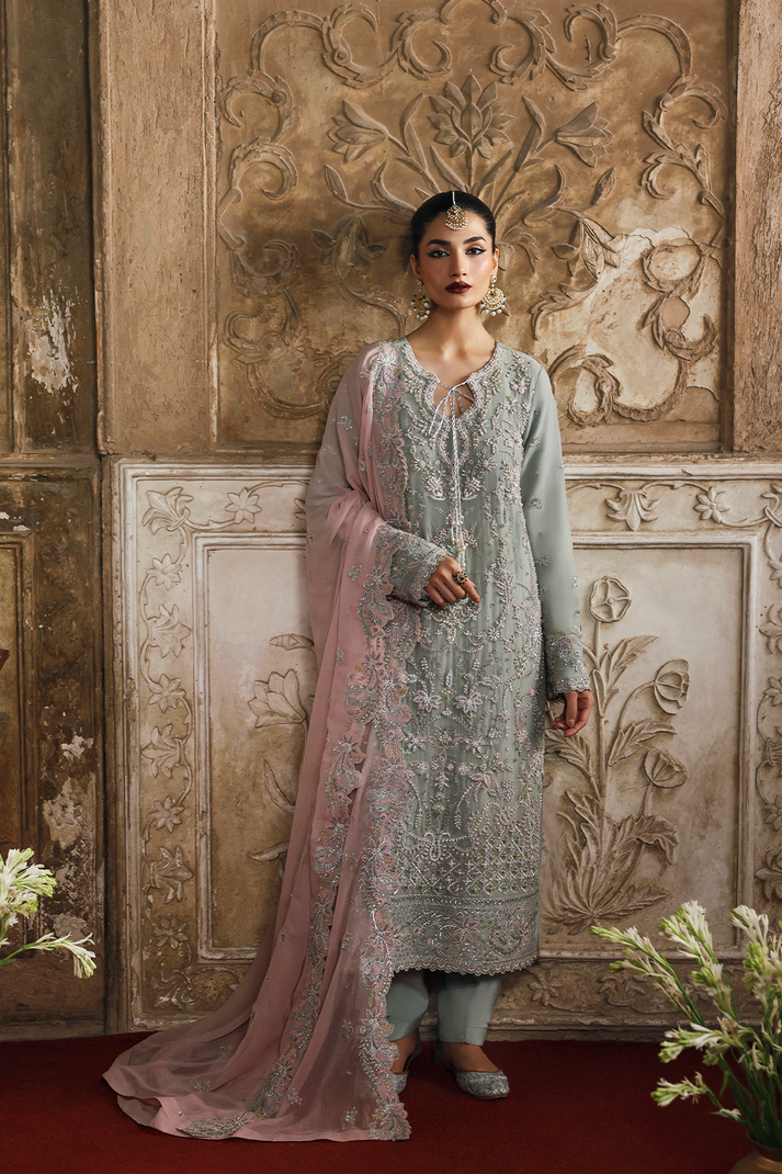 Emaan Adeel | Romansiyyah Luxury Formals | MAHPARI - Official Emaan Adeel stockist in UK - Sakeena London