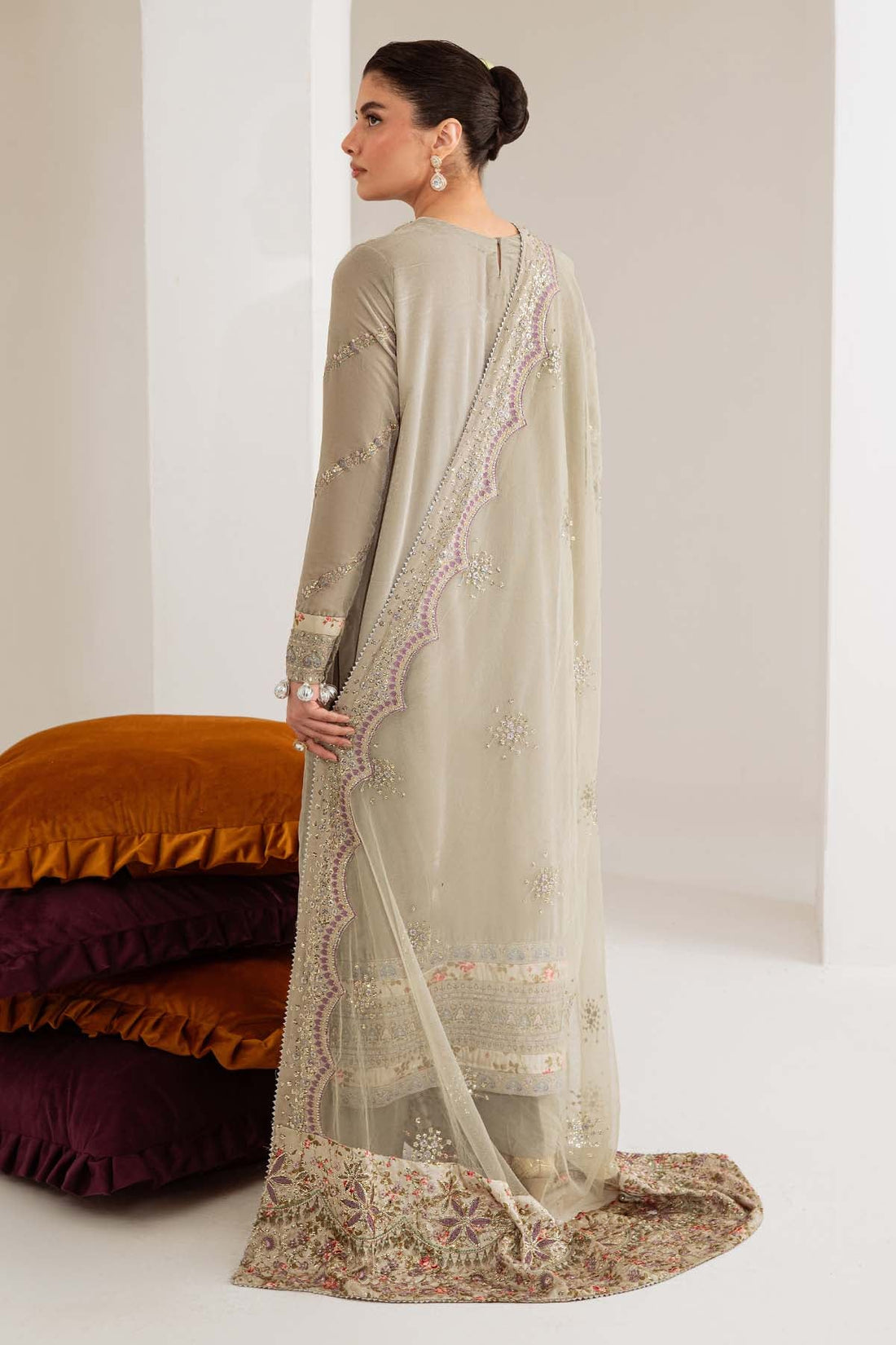 Nureh | Maya Velvet | NW-111 - Official Nureh stockist in UK - Sakeena London