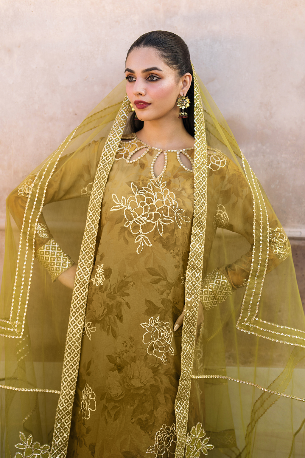 Iznik | Bandhani Formals | UE-332 - Official Iznik stockist in UK - Sakeena London