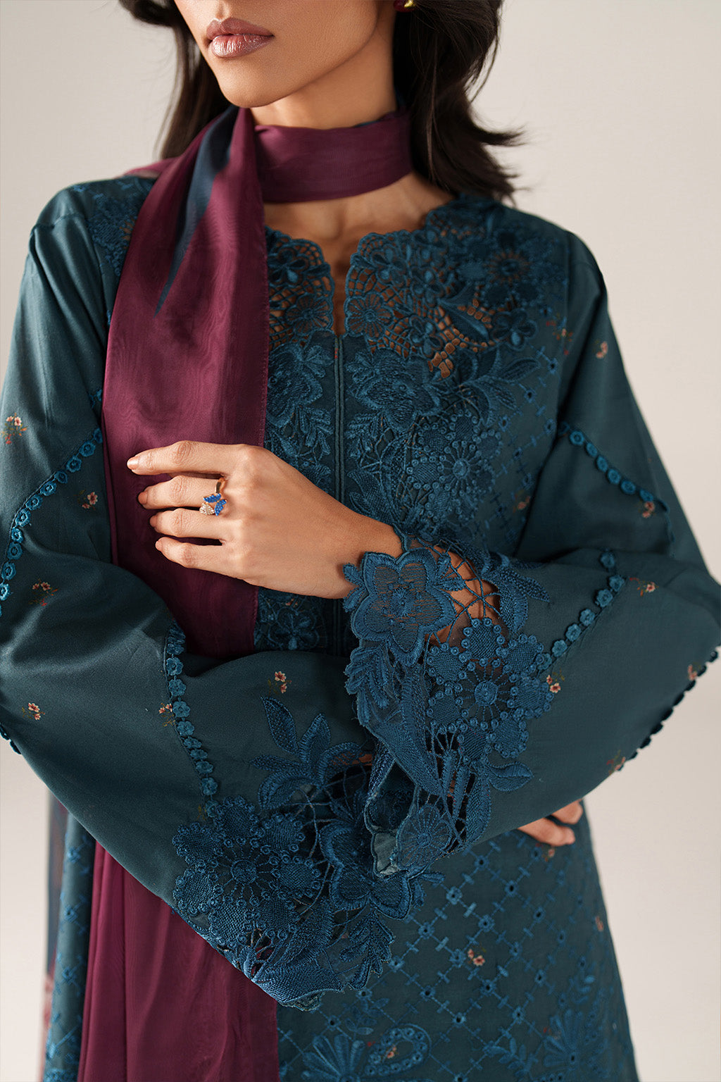 Iznik | Spring/Summer Lawn 26 | SS-10
