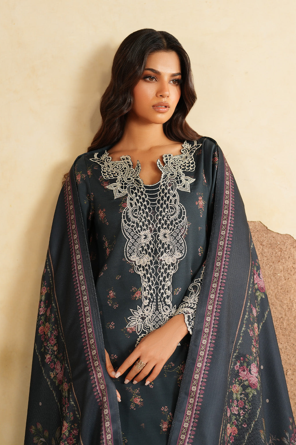 Iznik | Winter 25 | IPF-12 - Official Iznik stockist in UK - Sakeena London