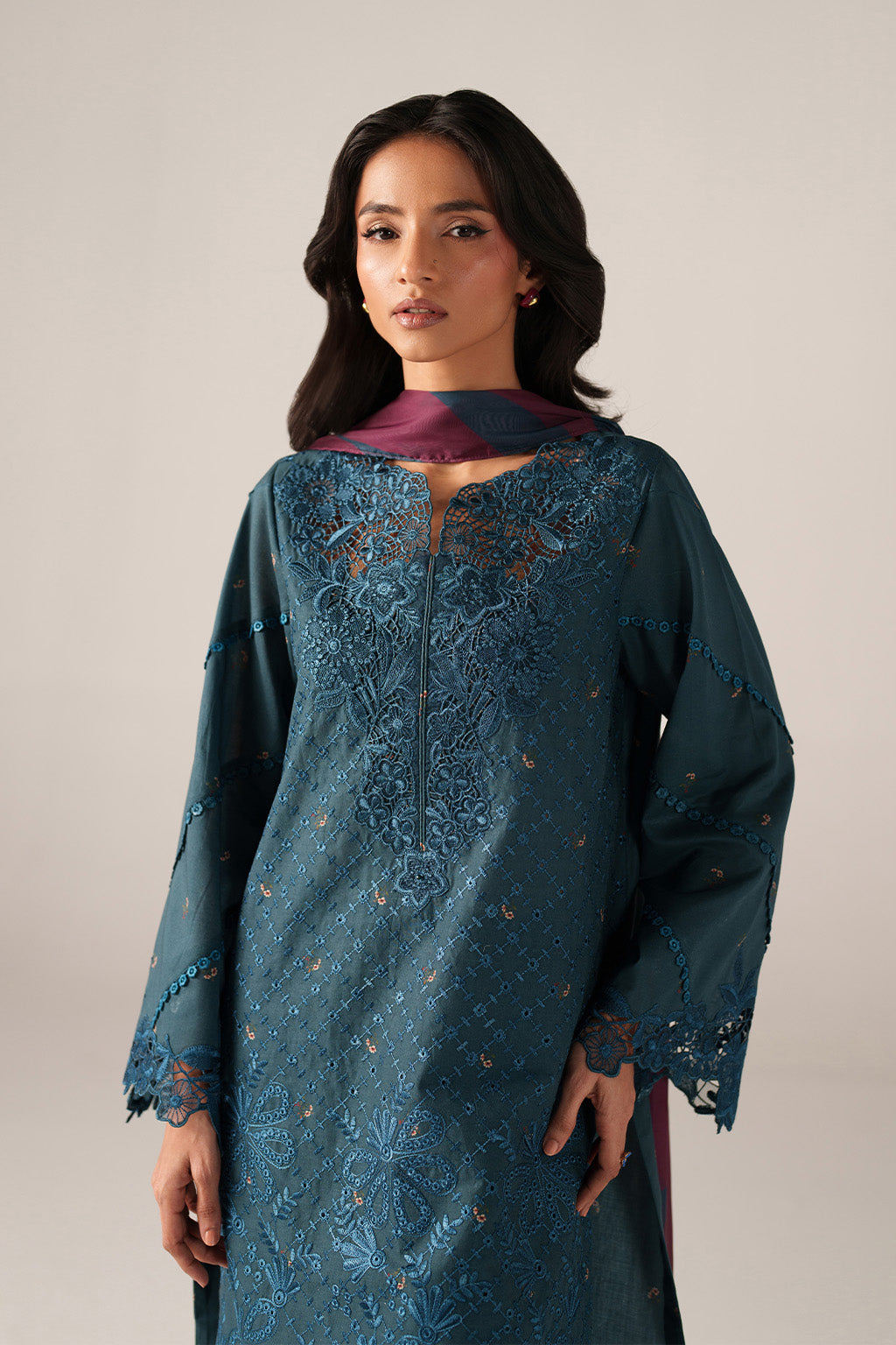 Iznik | Spring/Summer Lawn 26 | SS-10