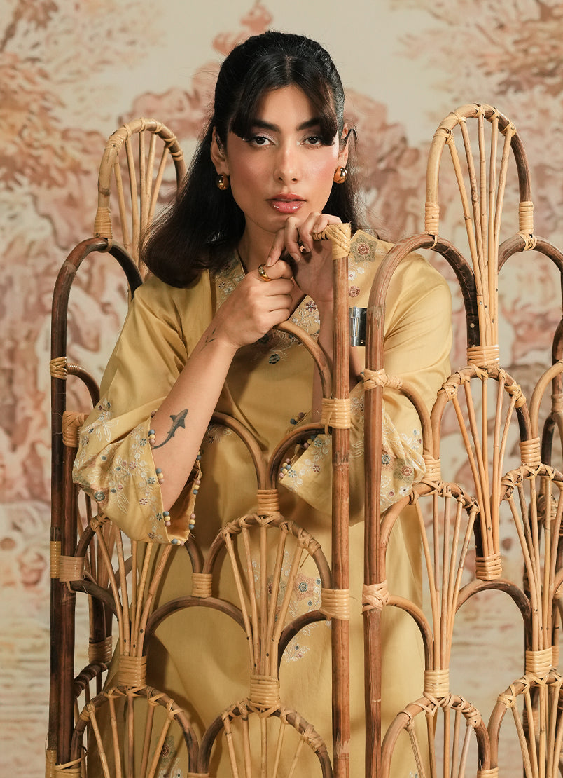 Image | Spring the Tea | ICSE-214194-12554 - Official Image stockist in UK - Sakeena London