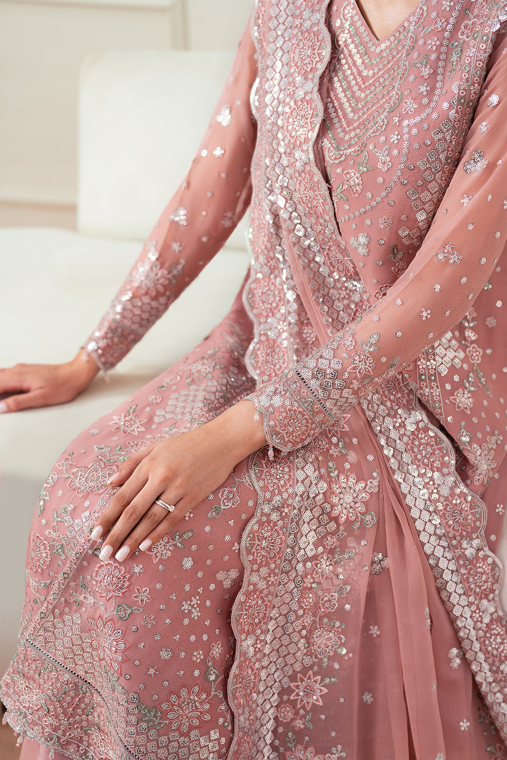 Farasha | Essence Formals 25 | Mauve Light - Official Farasha stockist in UK - Sakeena London