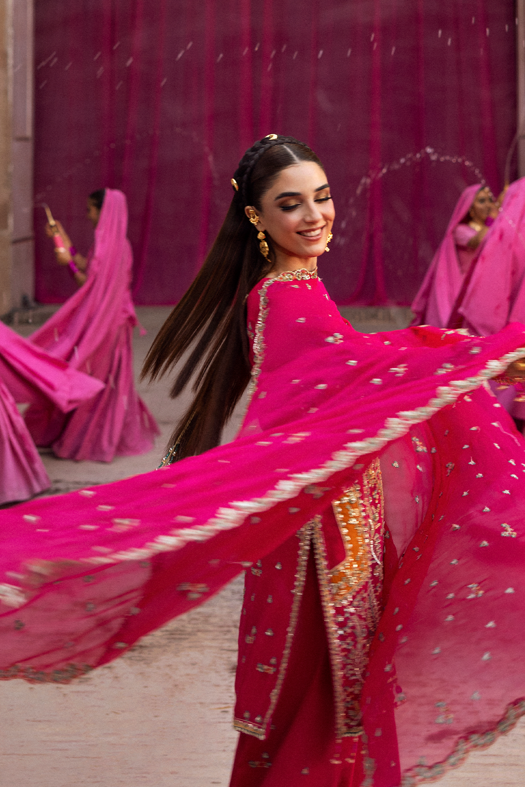 Emaan Adeel I The Empress Wedding Formals I IMAELISSA - Official Emaan Adeel stockist in UK - Sakeena London