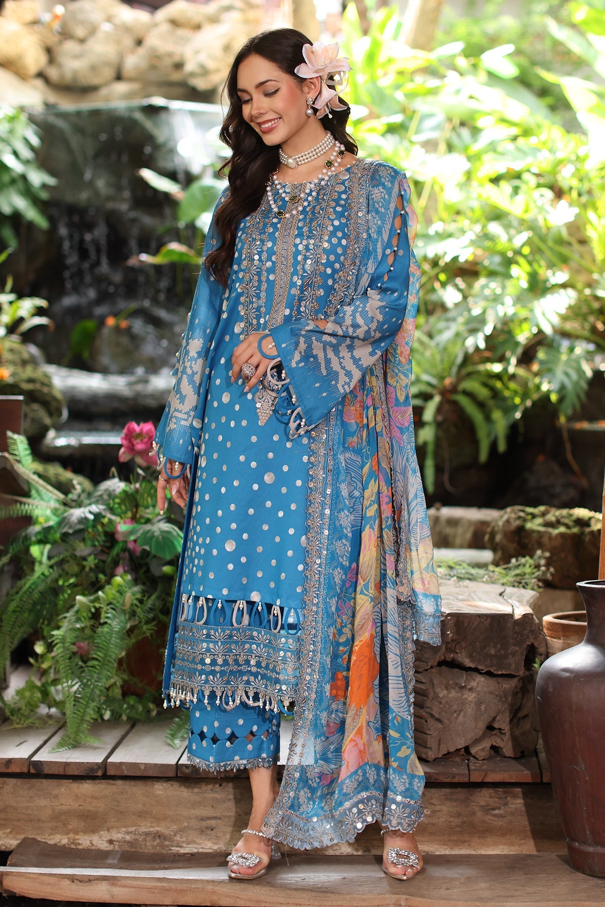 Charizma | Aniq Lawn | AN5-15