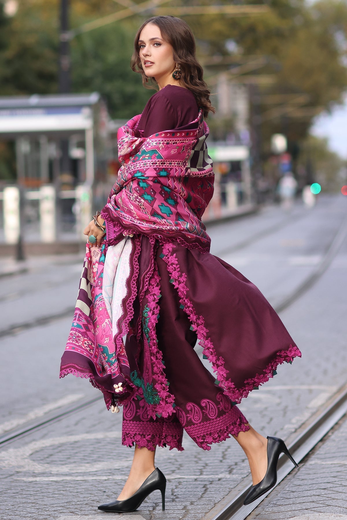 Charizma | Poshima Shawl | PS4-05 - Official Charizma stockist in UK - Sakeena London