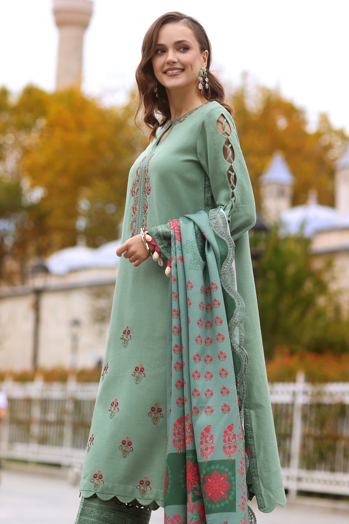 Charizma | Poshima Shawl | PS4-06 - Official Charizma stockist in UK - Sakeena London