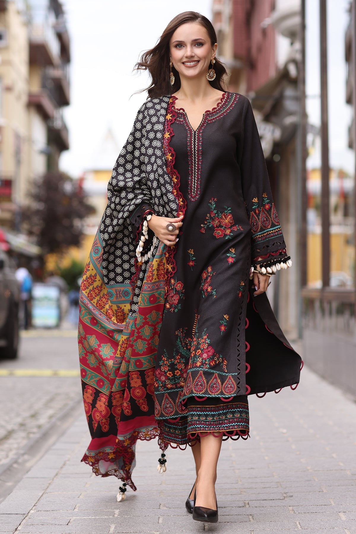 Charizma | Poshima Shawl | PS4-03 - Official Charizma stockist in UK - Sakeena London