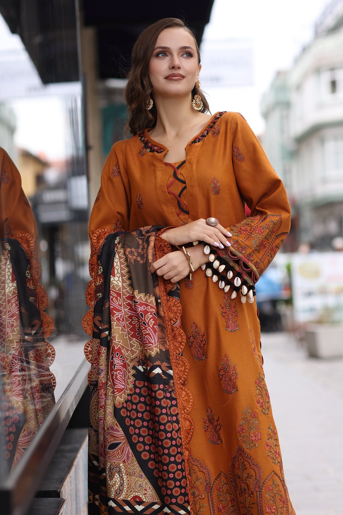 Charizma | Poshima Shawl | PS4-04 - Official Charizma stockist in UK - Sakeena London