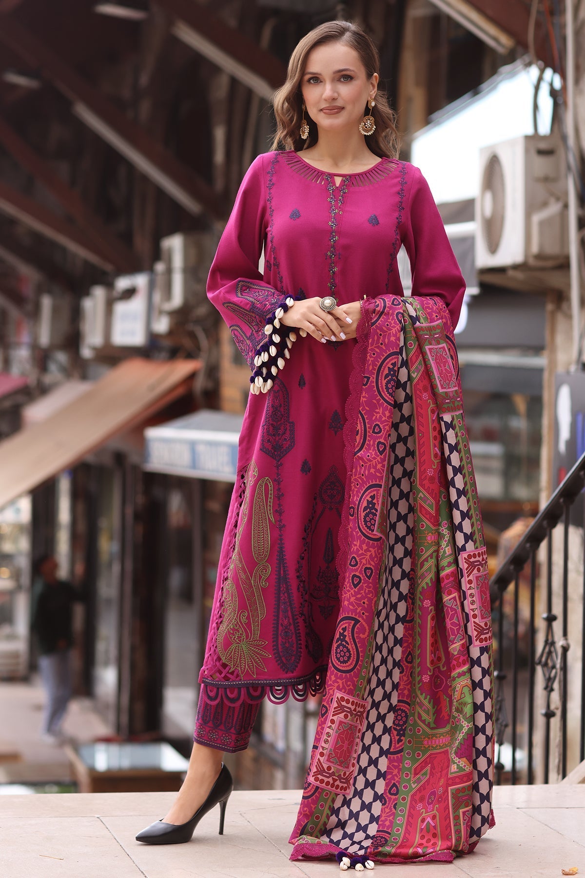 Charizma | Poshima Shawl | PS4-02 - Official Charizma stockist in UK - Sakeena London