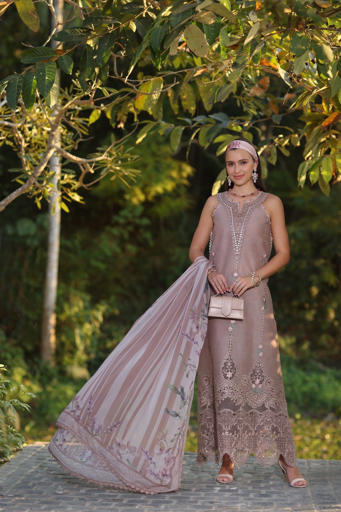 Noor by Saadia Asad | Luxe Chikankari 25 | D6-B - Official Noor by Saadia Asad stockist in UK - Sakeena London